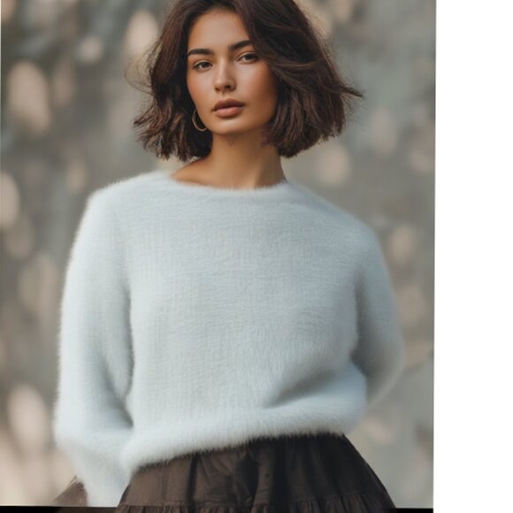 Elan White Angora Mohair Style LS Crewneck Pullover Sweater, Size Medium - Picture 3 of 8